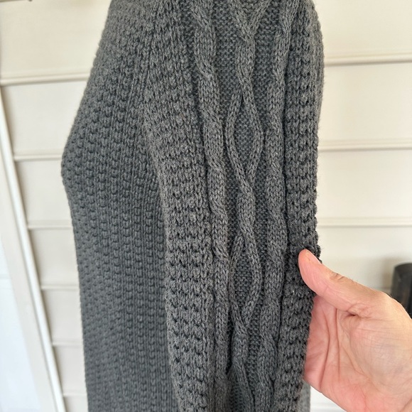 Michael Kors gray chunky knit sweater size S - Picture 8 of 15